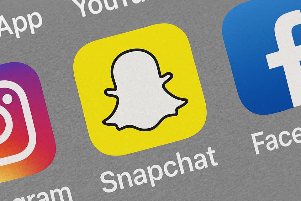 Social App AR 101 – An Insider’s Guide to Augmented Reality Using Social Apps