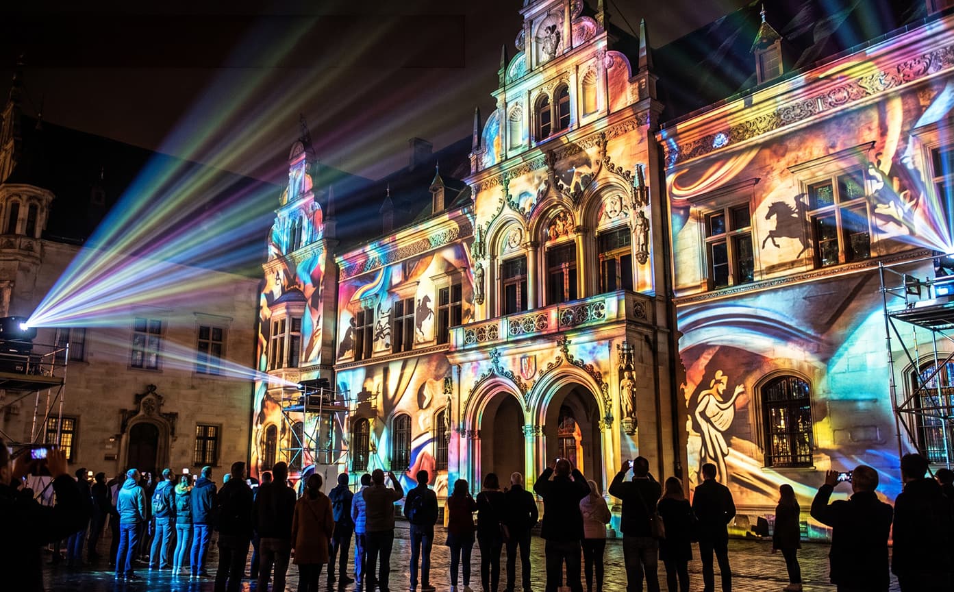 Projection Mapping 101: Transforming Spaces into Immersive Brand Experiences